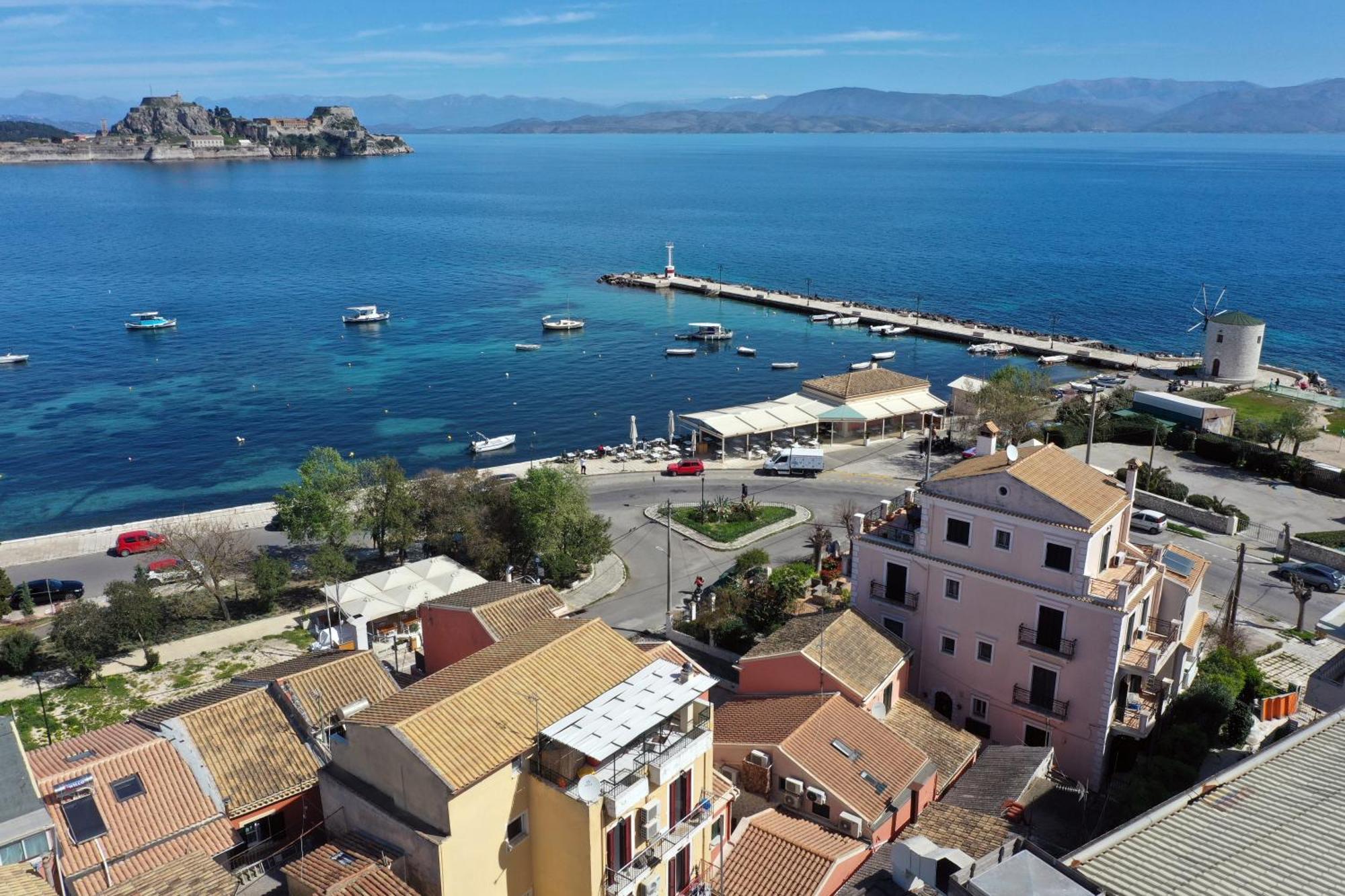 Anemomilos Sea View Penthouse Corfu  外观 照片