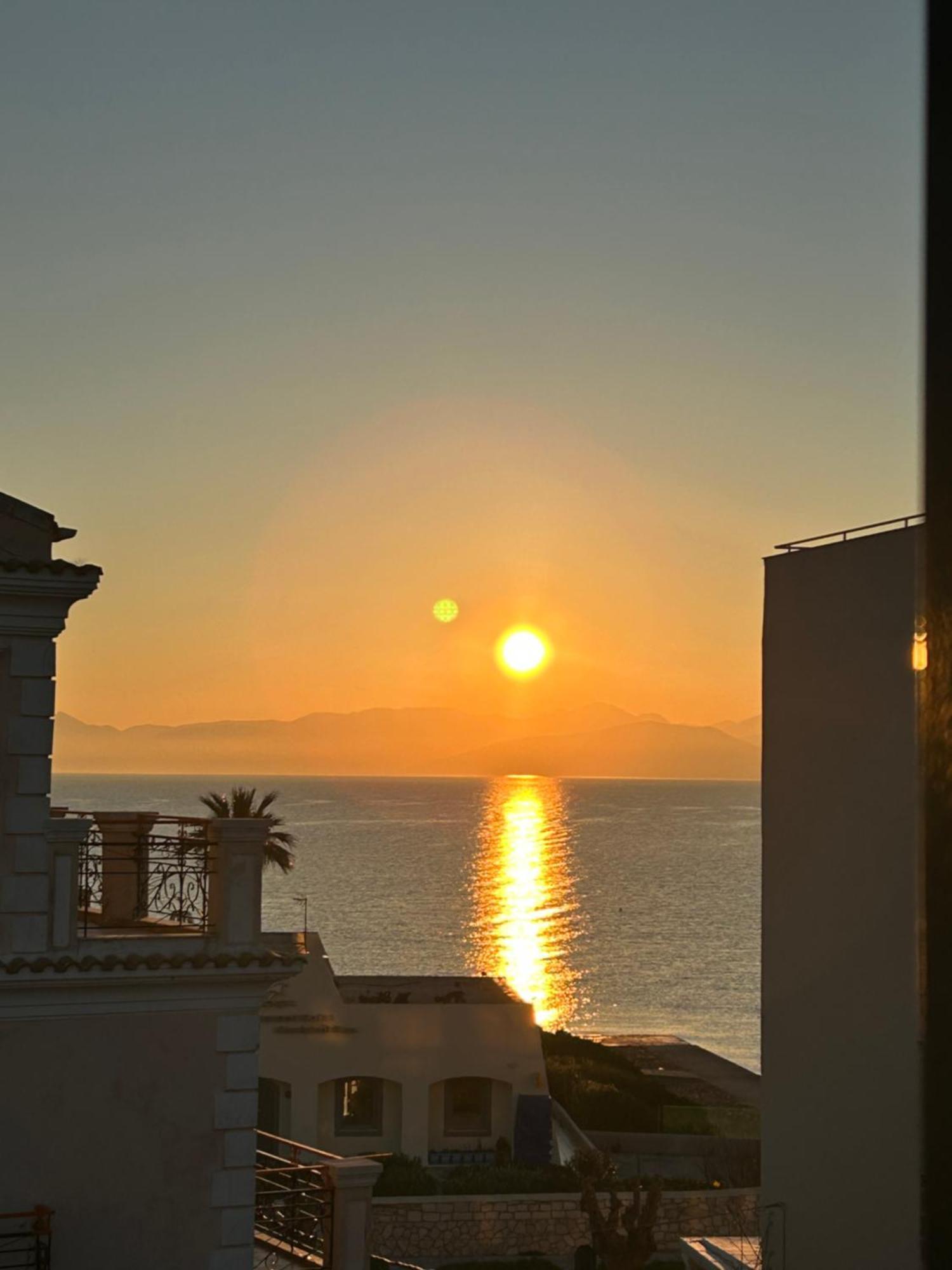 Anemomilos Sea View Penthouse Corfu  外观 照片